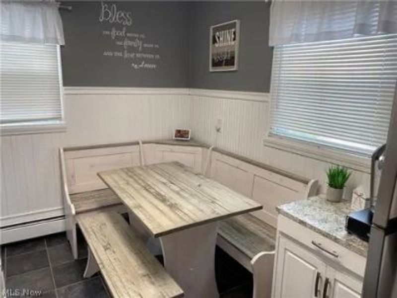 256 S Roanoke Avenue, Austintown, OH 44515 Photo 6