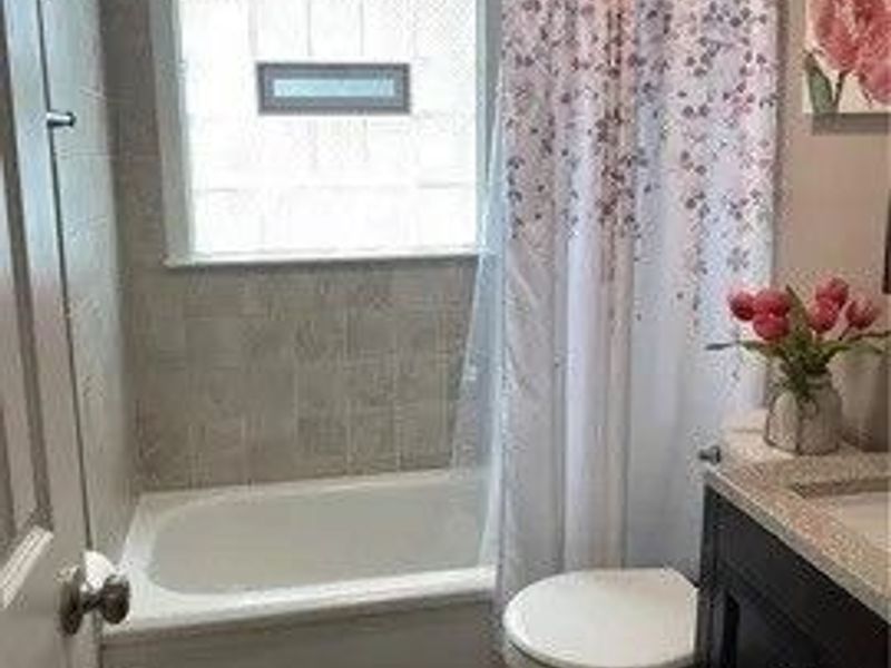 256 S Roanoke Avenue, Austintown, OH 44515 Photo 9