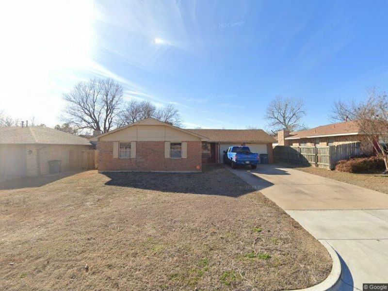 2310 NW 78th Street, Lawton, OK 73505 Main Photo