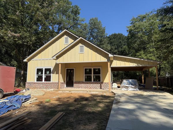 1507 Trace Ave., Tupelo, MS 38804
