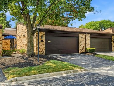1691 Arlingate Drive N, Upper Arlington, OH 43220