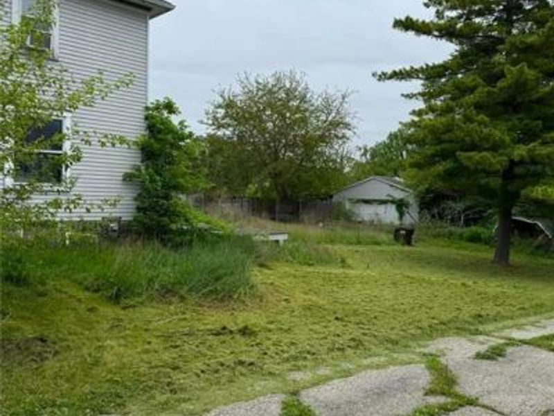 249 E Main Street, Adams Township, OH 45328 Photo 3