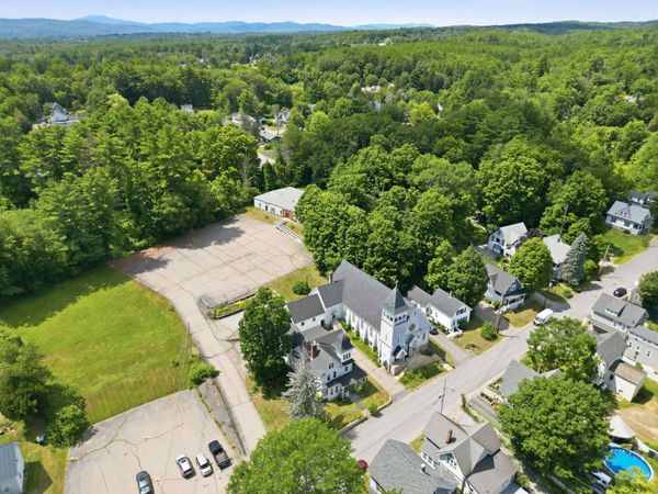 16 Chestnut Street, Tilton, NH 03276