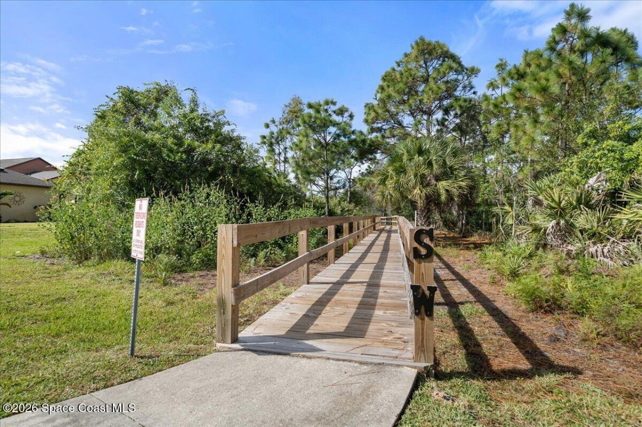 770 Luminary Circle, Unit 104, Melbourne, FL 32901 Photo
