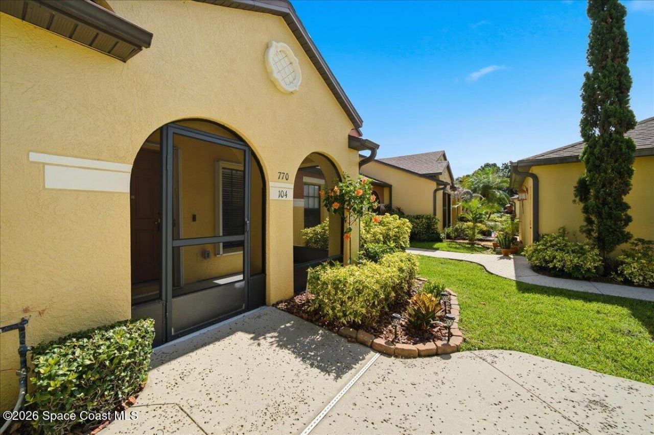 770 Luminary Circle, Unit 104, Melbourne, FL 32901 Photo