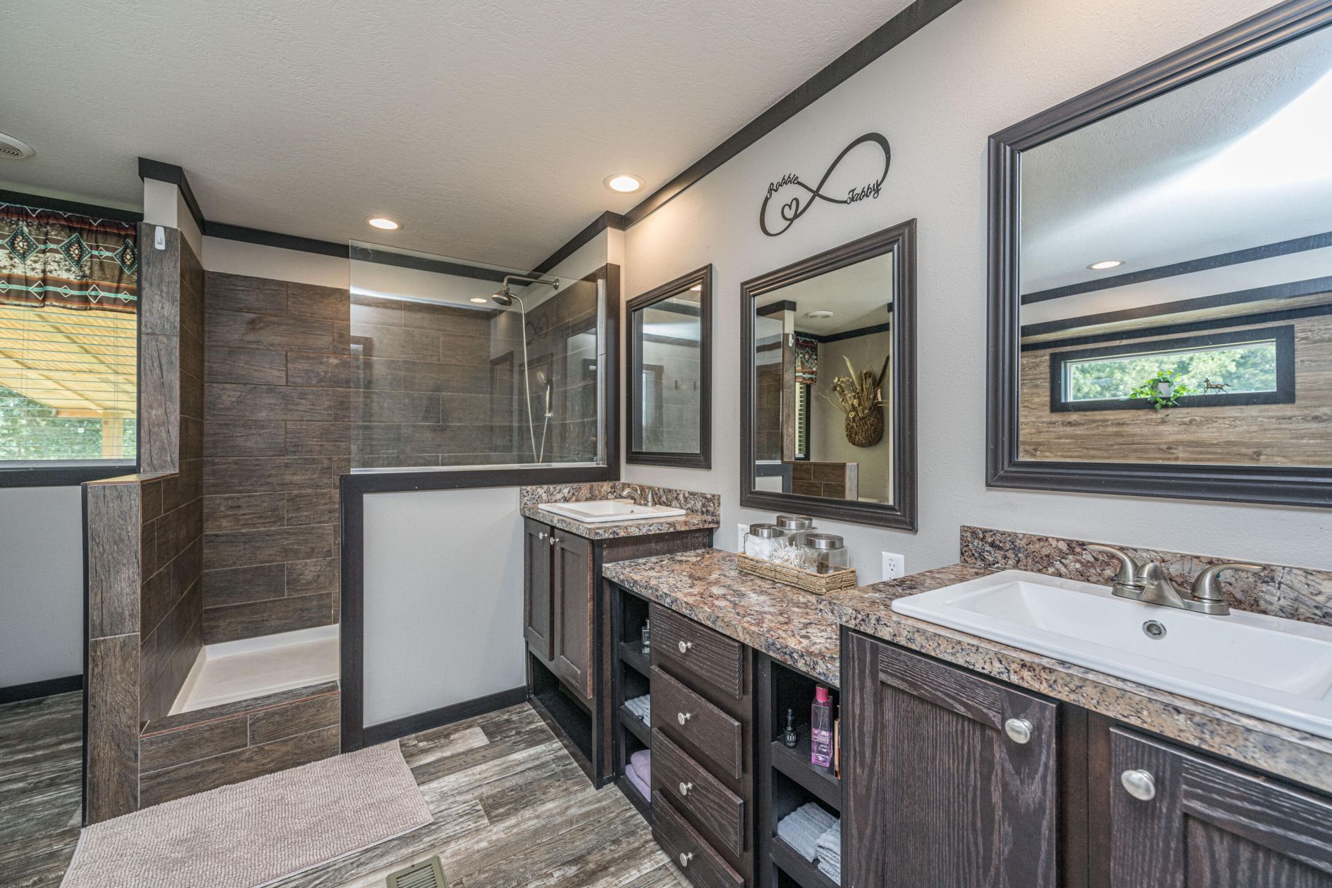 189 Cupid Court Photo 24