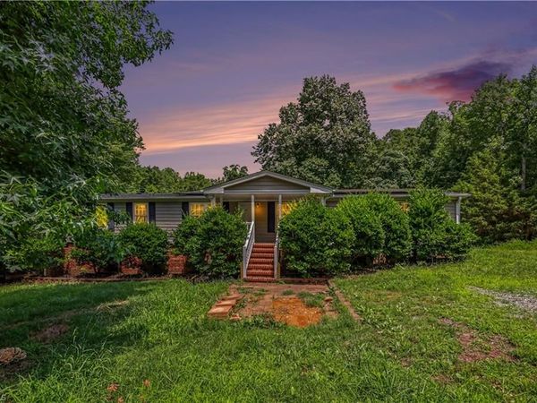 196 Westview Road , Gibsonville, NC 27249