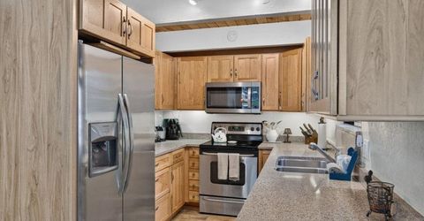 600 White Fir, Truckee, CA 96161 Photo