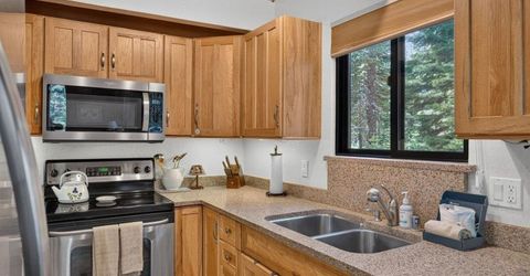 600 White Fir, Truckee, CA 96161 Photo