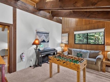 600 White Fir, Truckee, CA 96161 Photo