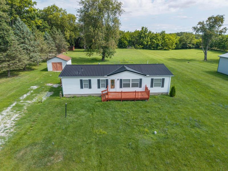 1354 Bloomingburg New Holland Road NW, Washington Court House, OH 43160 Photo 1