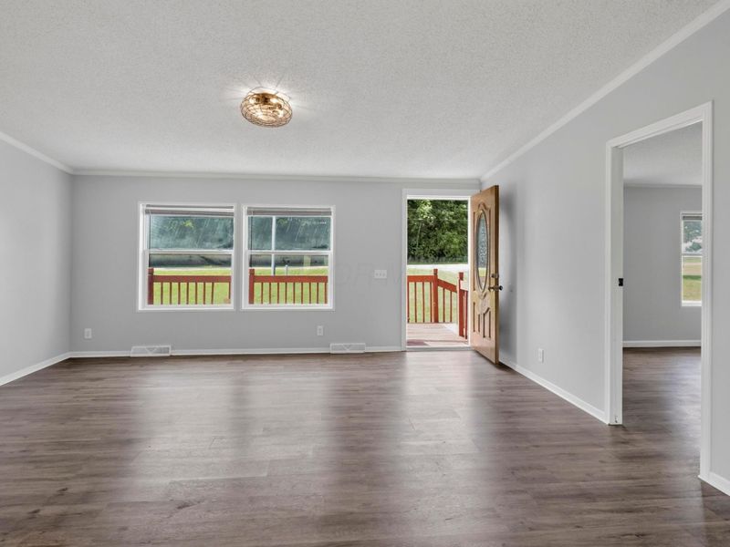 1354 Bloomingburg New Holland Road NW, Washington Court House, OH 43160 Photo 7