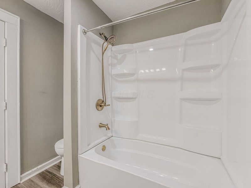 292 Tillamook Lane , Sugar Grove, OH 43155 Photo 44