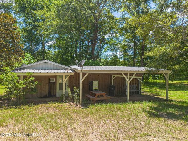 2229 Perkinston-silver Run Road, Perkinston, MS 39573