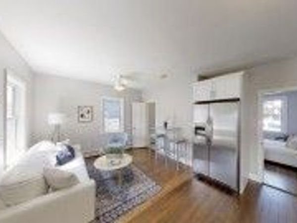 836 Canterbury, Unit 1R, Boston, MA 02131