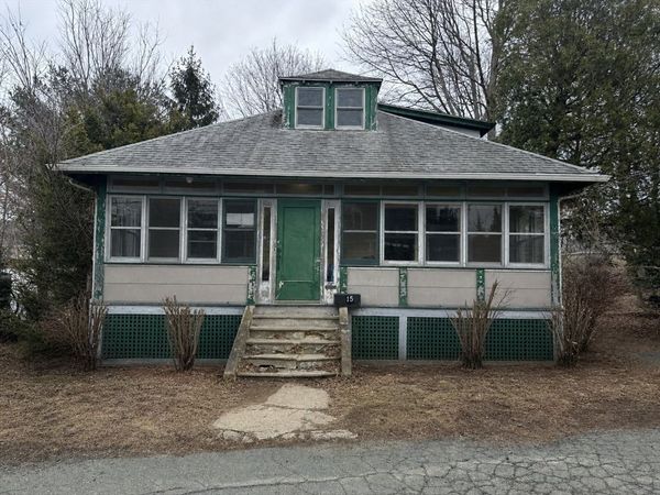 15 Conway St, Beverly, MA 01915