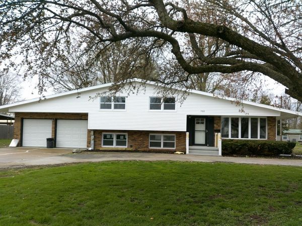 702 S Main Street , Homer, IL 61849