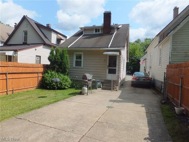 3116 Saratoga Avenue, Cleveland, OH 44109 Photo 21