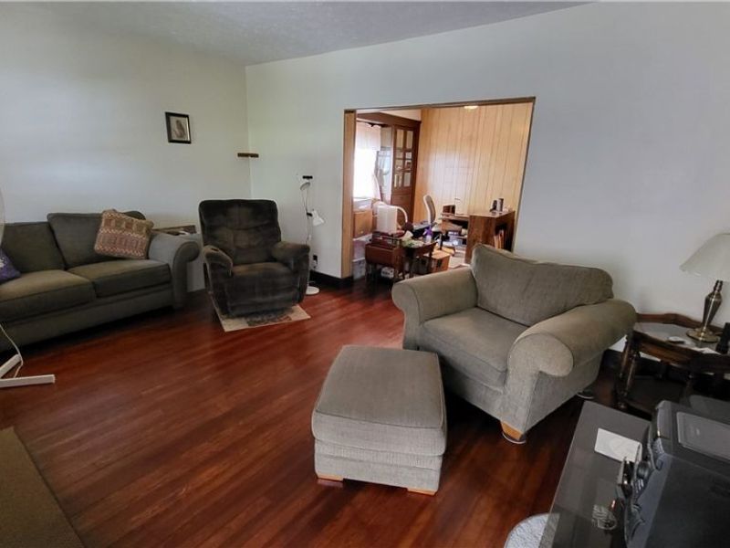 3116 Saratoga Avenue, Cleveland, OH 44109 Photo 5