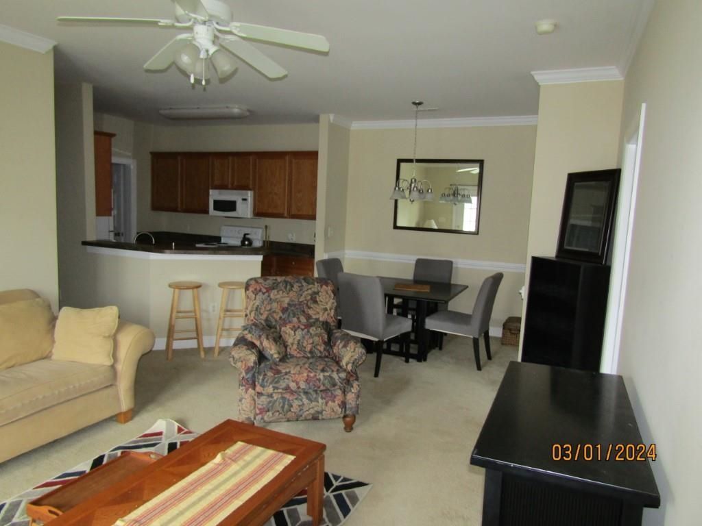 2057 Silvercrest Dr.  Photo 11