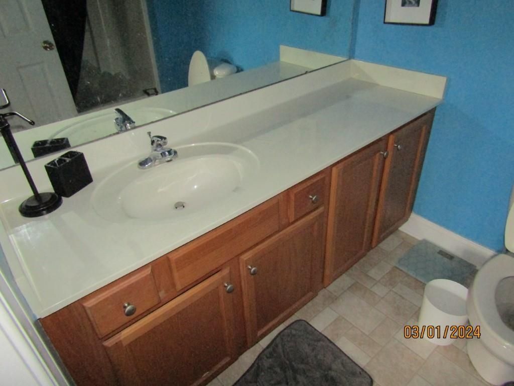 2057 Silvercrest Dr.  Photo 12