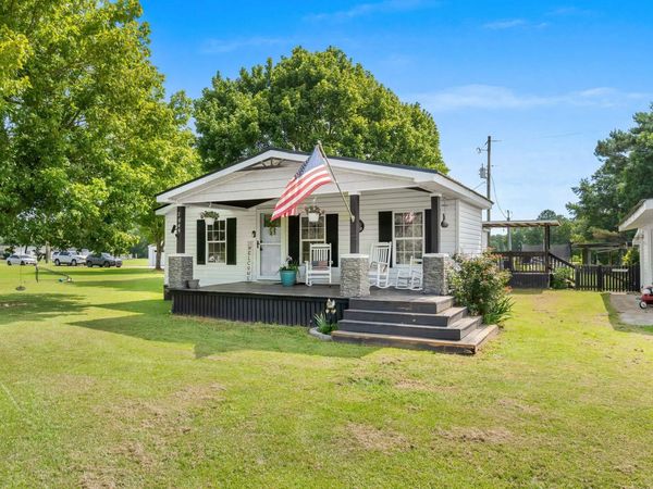7049 Firehouse Rd., Conway, SC 29527