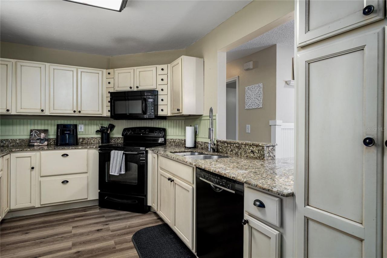 3320 5th Drive W, Palmetto, FL 34221 Photo