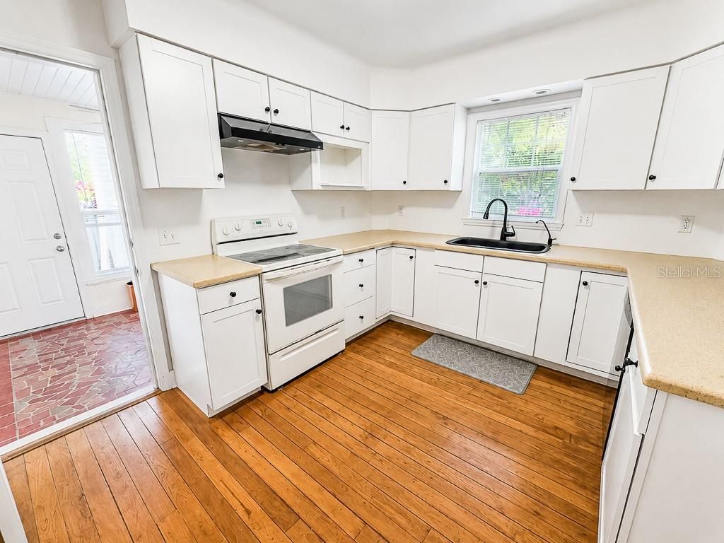400 20th Street N, Saint Petersburg, FL 33713 Photo