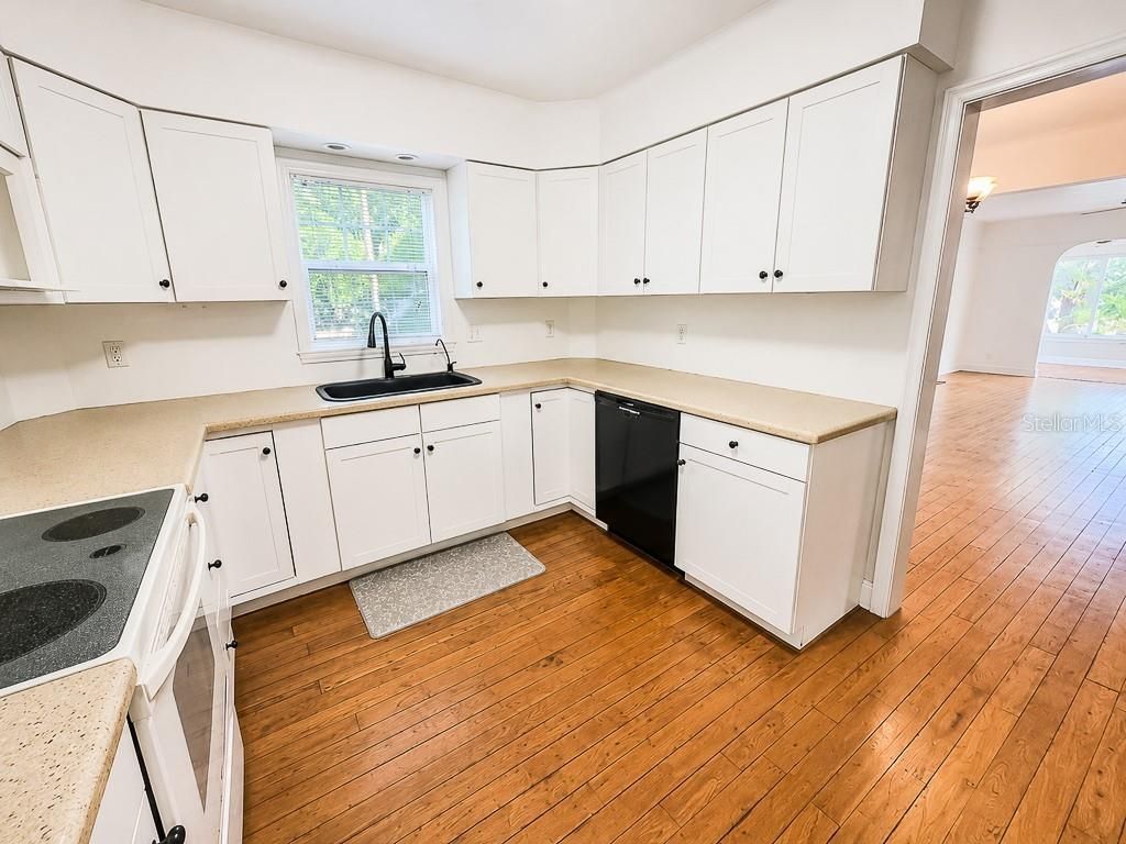 400 20th Street N, Saint Petersburg, FL 33713 Photo
