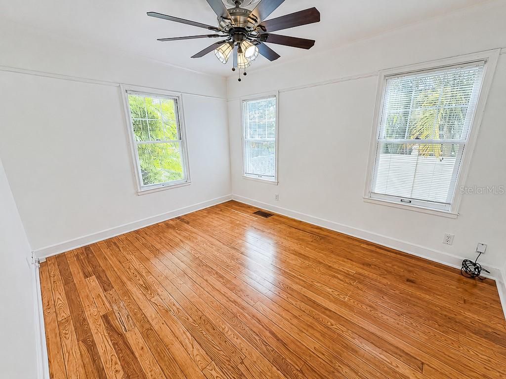 400 20th Street N, Saint Petersburg, FL 33713 Photo