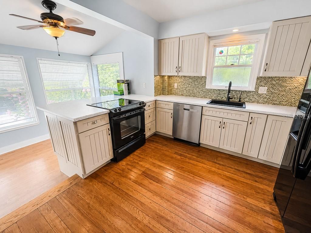 400 20th Street N, Saint Petersburg, FL 33713 Photo