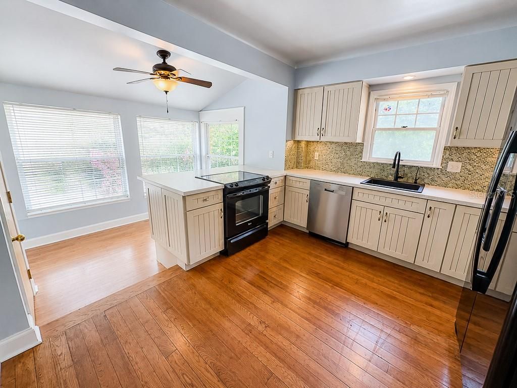 400 20th Street N, Saint Petersburg, FL 33713 Photo