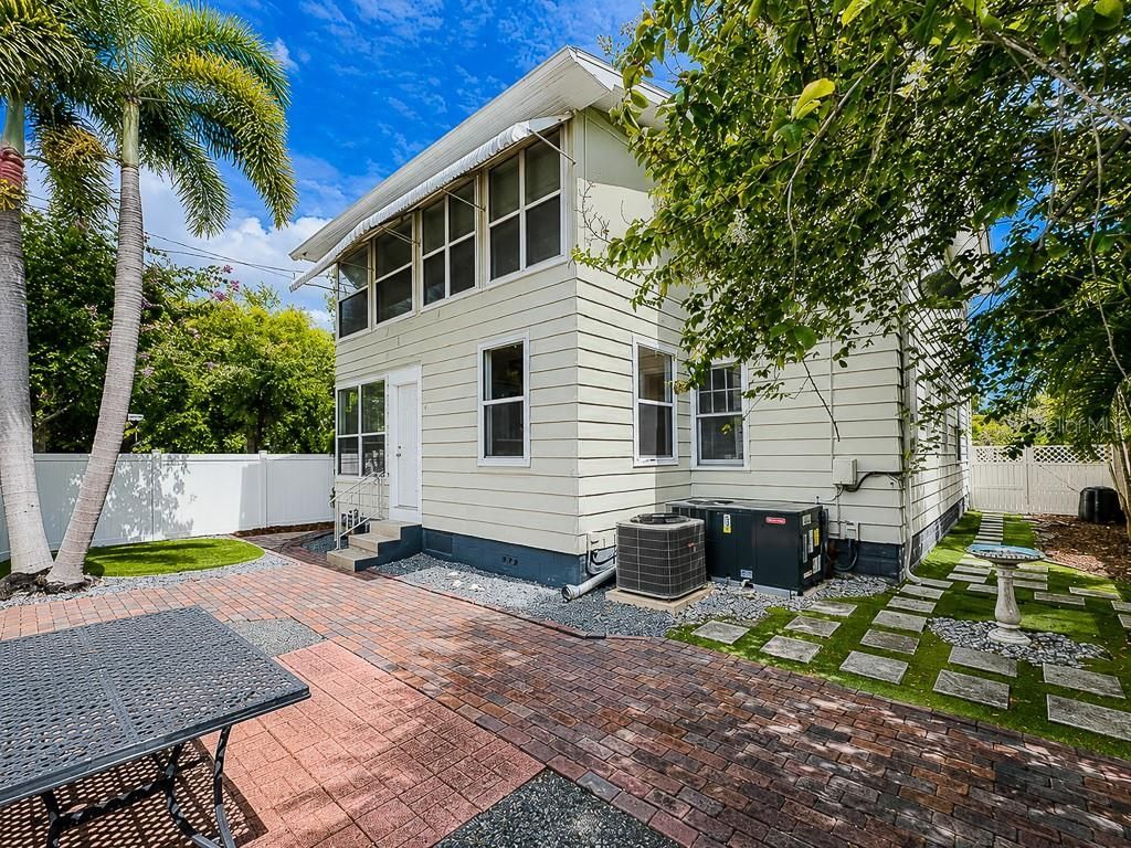 400 20th Street N, Saint Petersburg, FL 33713 Photo