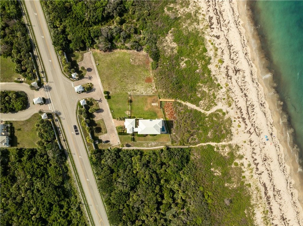 156 Ocean Estates Drive , Hutchinson Island, FL 34949 Photo