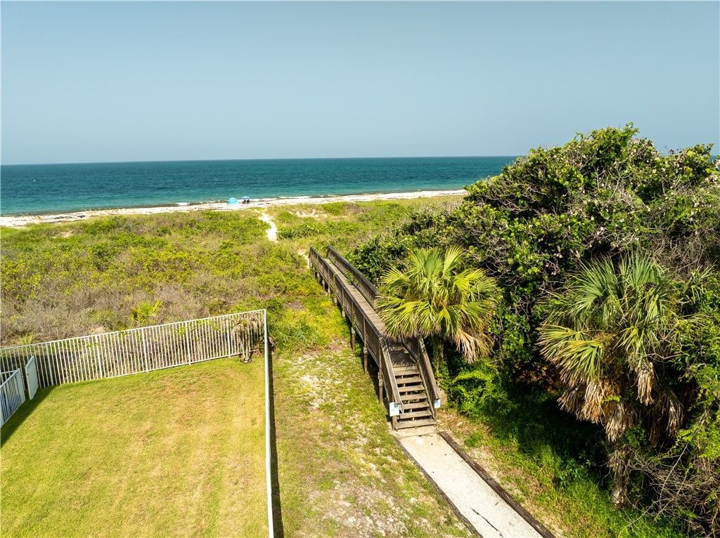 156 Ocean Estates Drive , Hutchinson Island, FL 34949 Photo