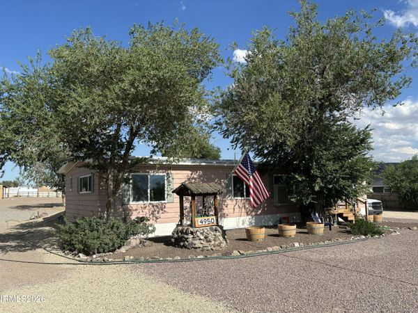 4950 Pueblo Drive, Stagecoach, NV 89429