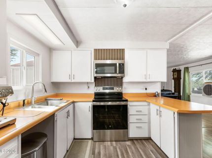 4950 Pueblo Drive, Stagecoach, NV 89429 Photo