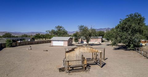4950 Pueblo Drive, Stagecoach, NV 89429 Photo