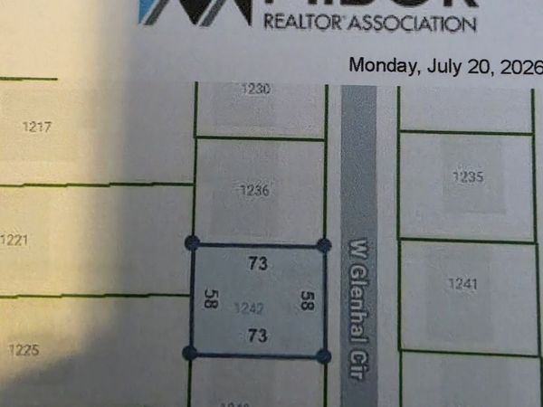 1242 Glenhall Circle , Indianapolis, IN 46241