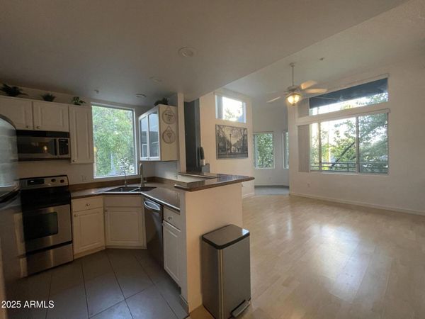 3633 N 3RD Avenue, Unit 2110, Phoenix, AZ 85013