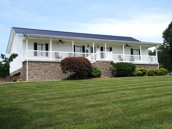 6016 Hwy 92, Rutledge, TN 37861