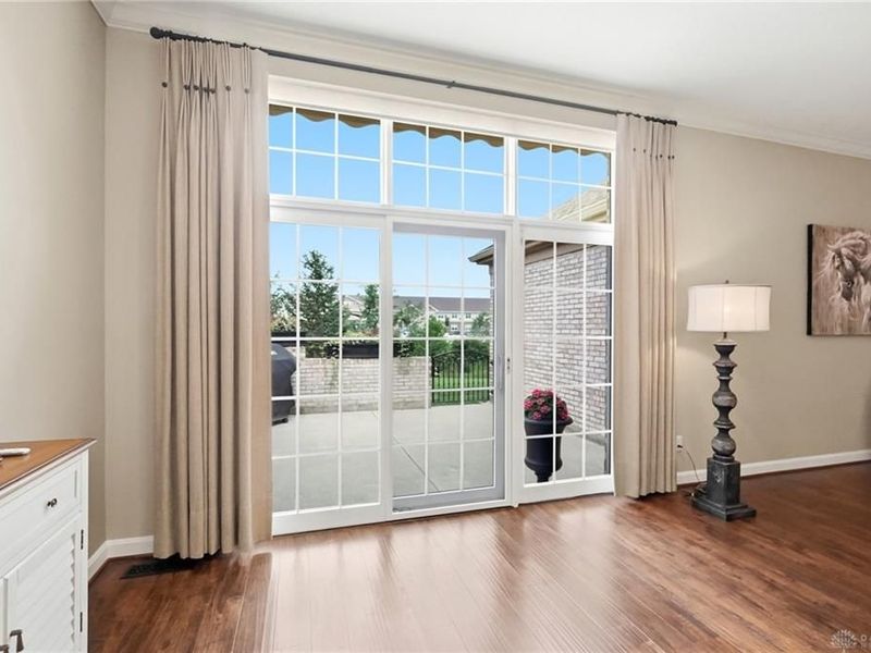 6874 Lorien Woods Drive, Miamisburg, OH 45459 Photo 16