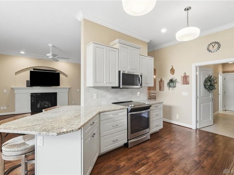 6874 Lorien Woods Drive, Miamisburg, OH 45459 Photo 23