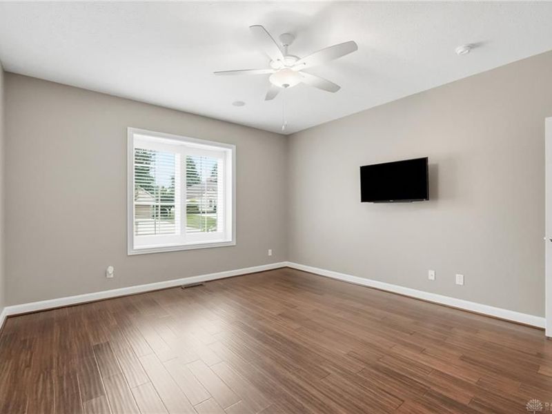 6874 Lorien Woods Drive, Miamisburg, OH 45459 Photo 25