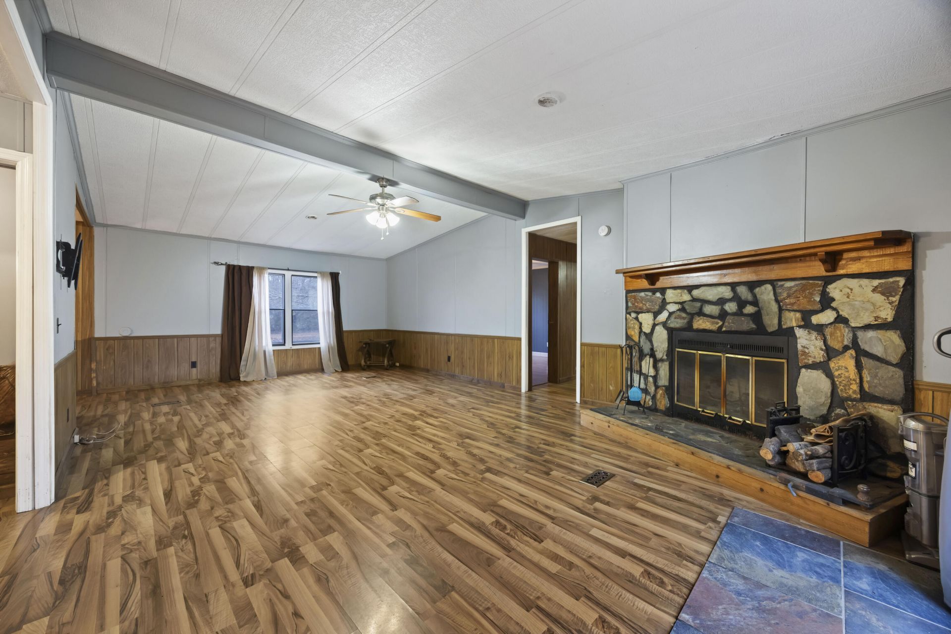 5159 Red Oak Road Photo 7