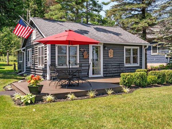3871 N Straits Highway, Cheboygan, MI 49721