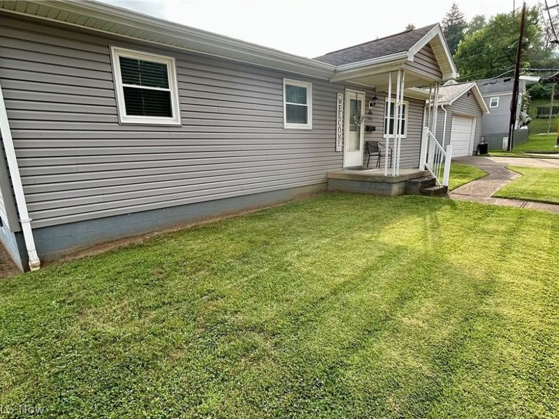 300 W 38th Street, Shadyside, OH 43947 Photo 2