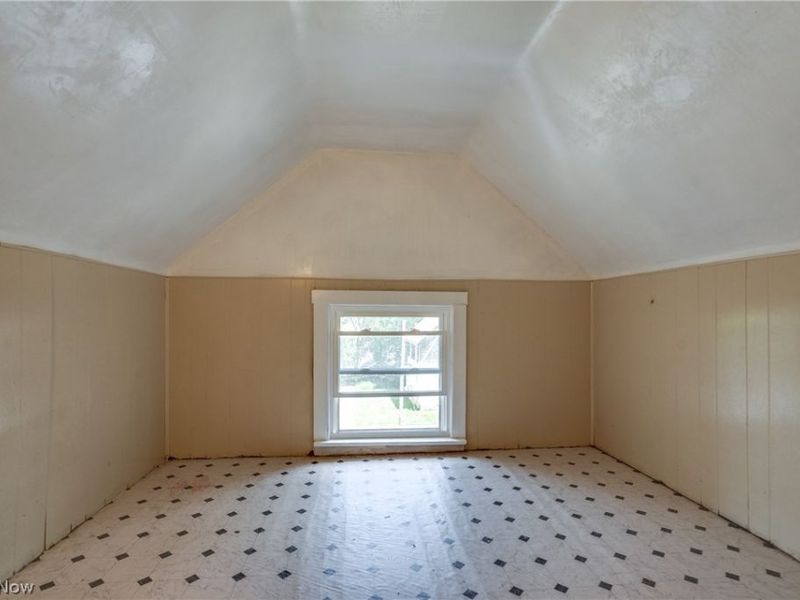 926 Work Drive, Akron, OH 44320 Photo 19