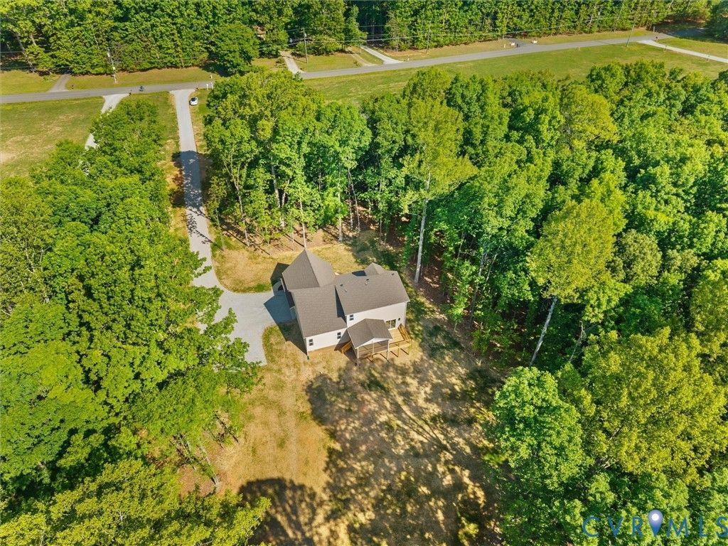 1545 Palmore Road  Powhatan, VA 23139