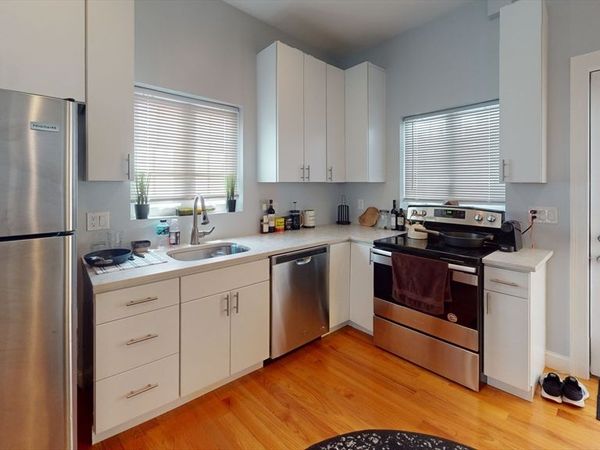 309R Sumner, Unit 2L, Boston, MA 02128